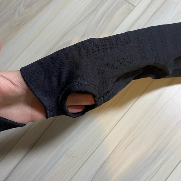 Gymshark Vision long sleeve crop top - Picture 3 of 5